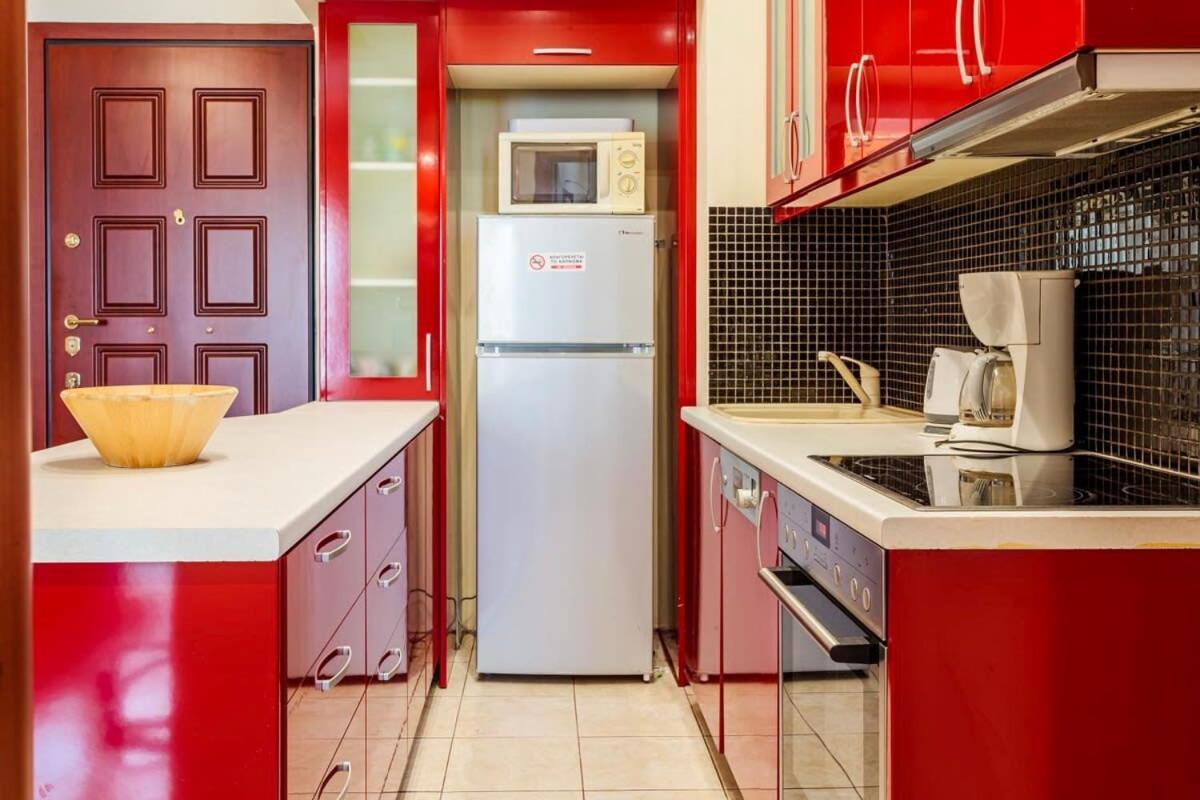 Strawberry Hideaway - Chic Retreat Apartament Atena